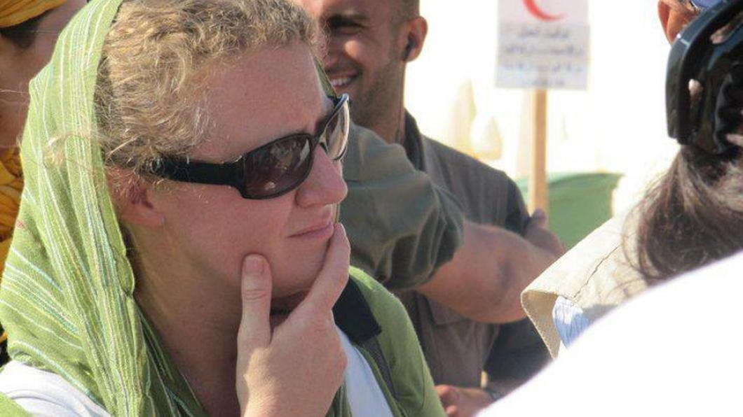 Sargentini bezoekt vluchtelingenkamp in Tunesië Sargentini bezoekt vluchtelingenkamp in Tunesië